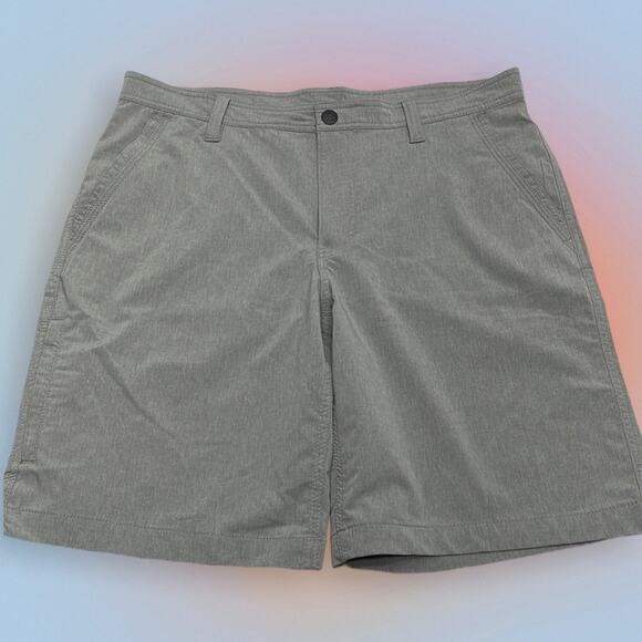 G.H. BASS Men’s 34 Green Performance Shorts - Picture 1 of 4